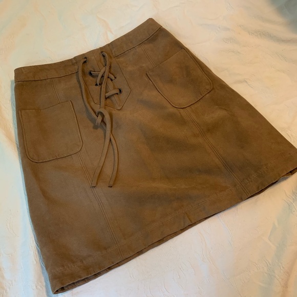 Hollister Faux Suede Lace-up Skirt - Picture 5 of 5